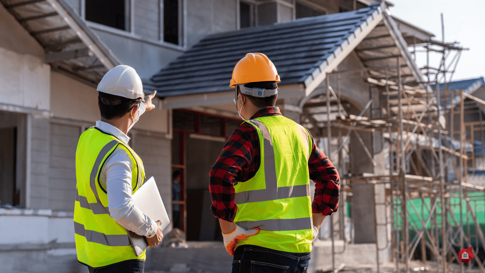 two contractor in front of a house in construction&nbsp;