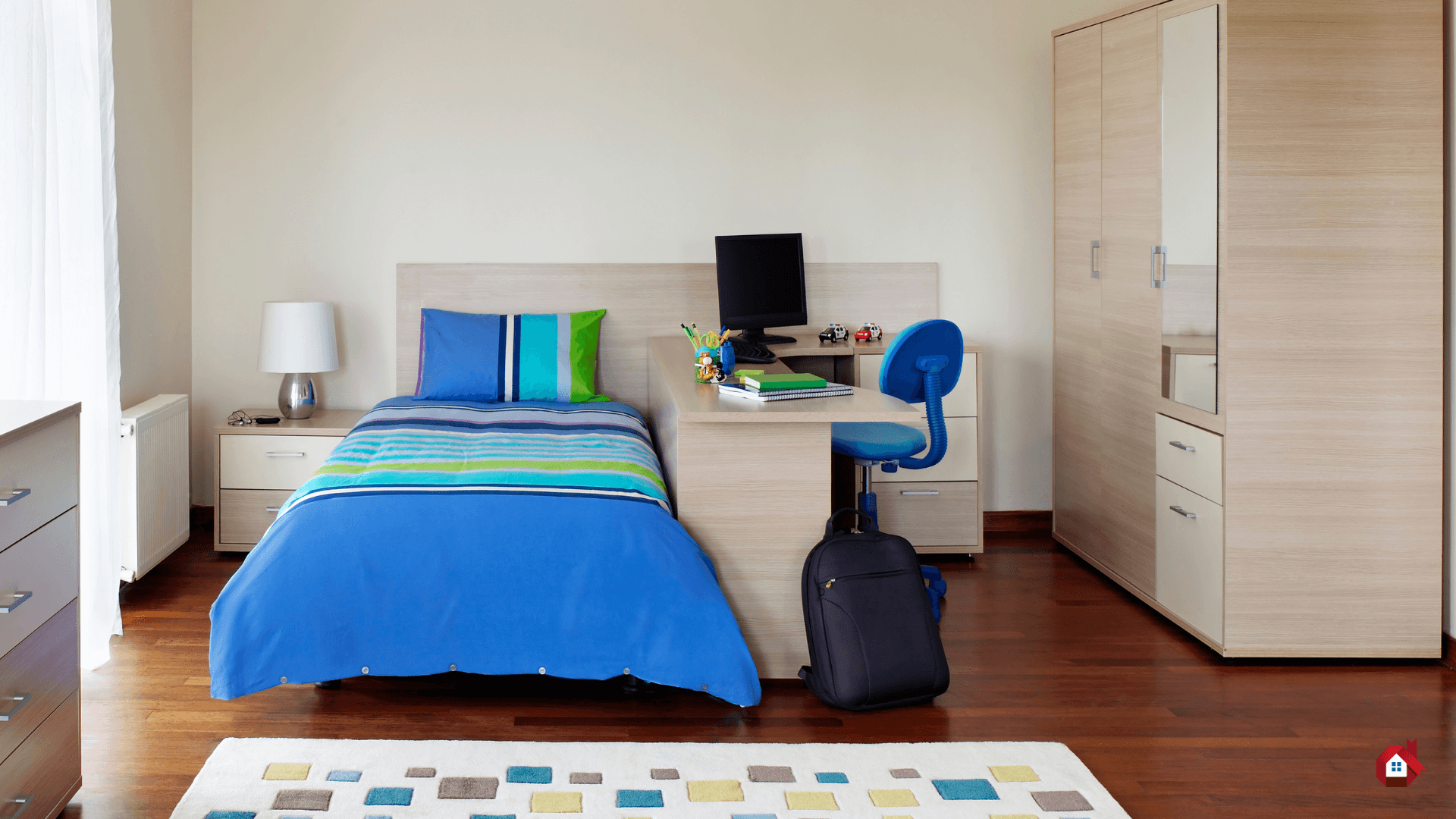 Teen bedroom with a built-in corner desk