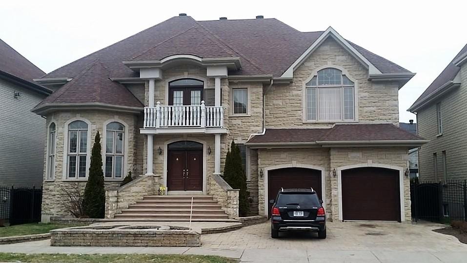 house siding in white&nbsp;