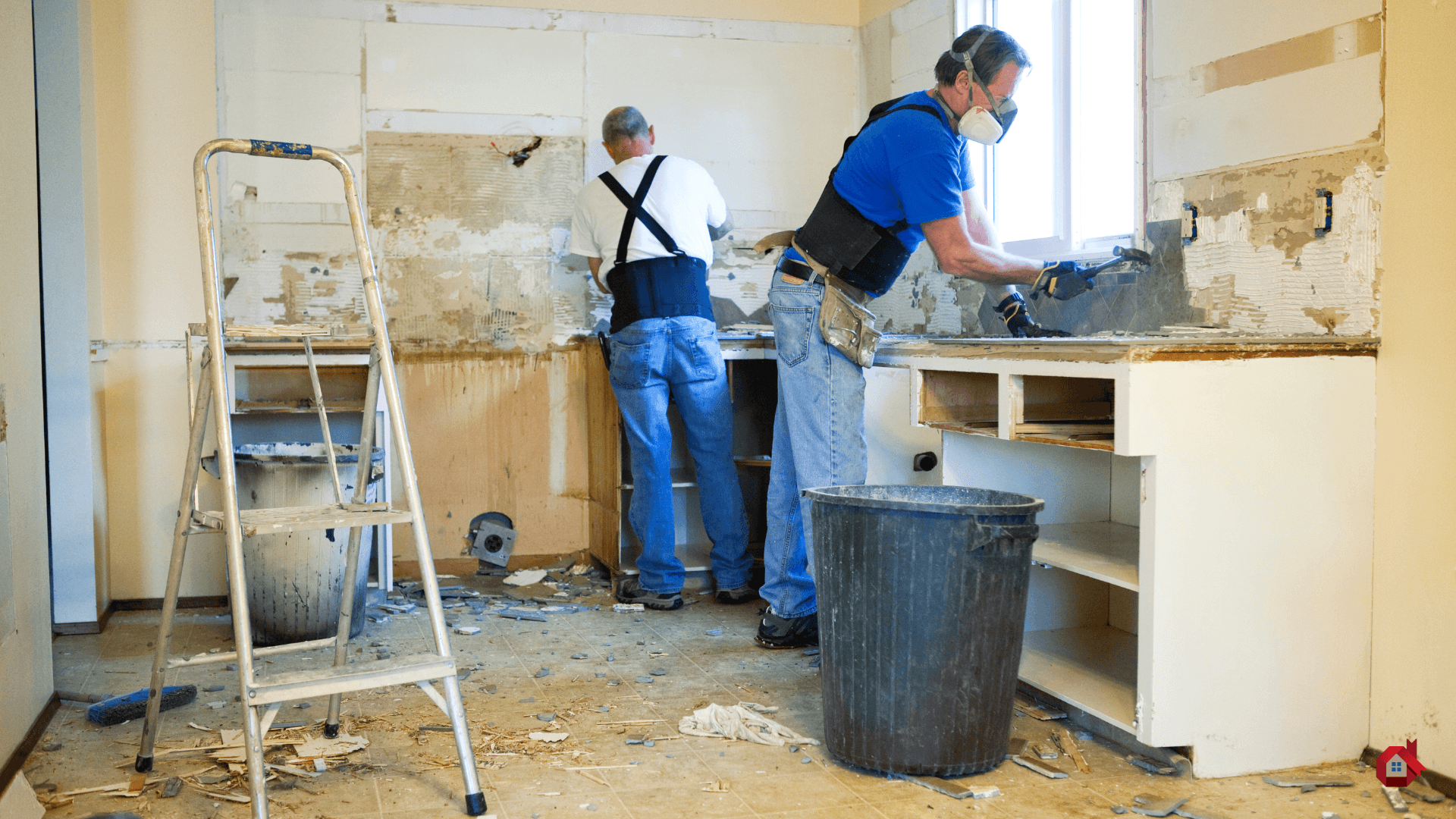 Two contactor renovating a kitchen&nbsp;