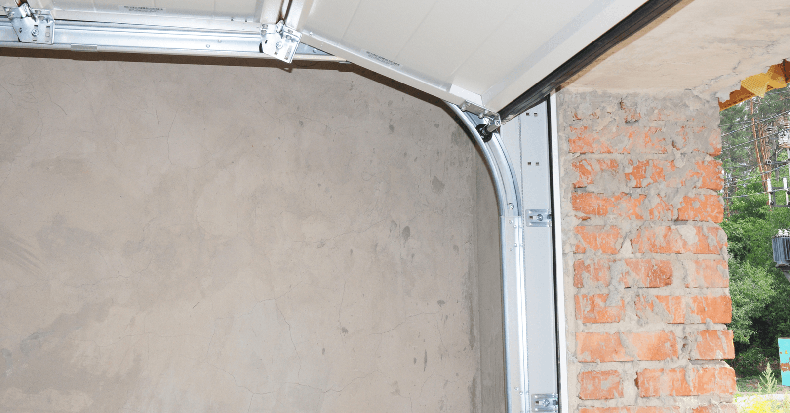 garages and humidity problems