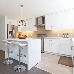 Lakeside Builders Toronto Ltd.