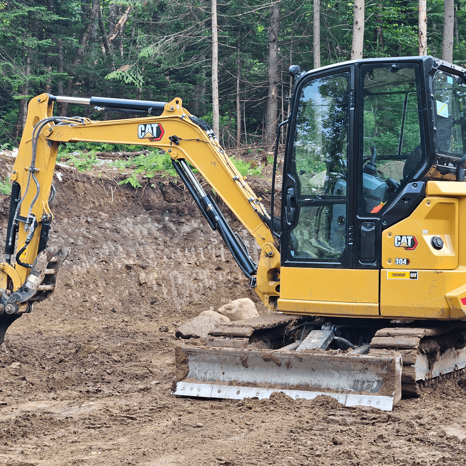 contractor-profile-logo