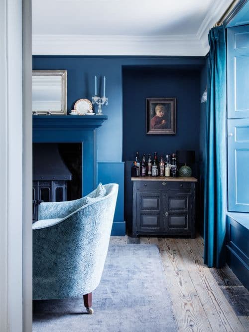 blue paint living room
