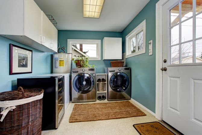 entry/laundry room_8 Ways to Design and Remodel Your Entryway 