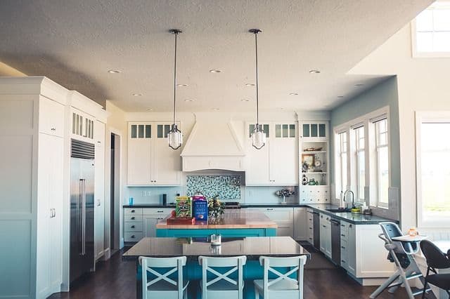 White and turquoise kitchen