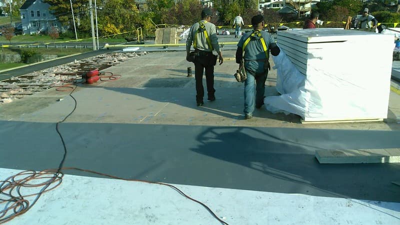 building a flat roof