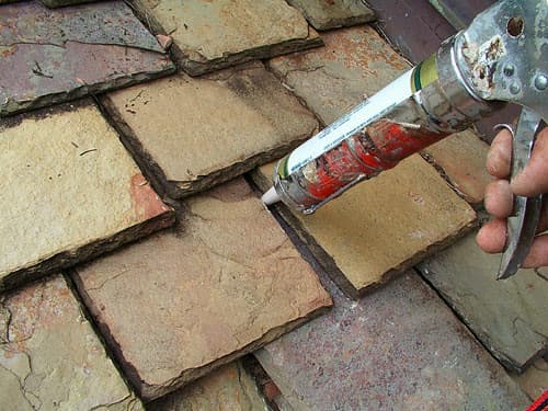 Type of shingle roof sealant
