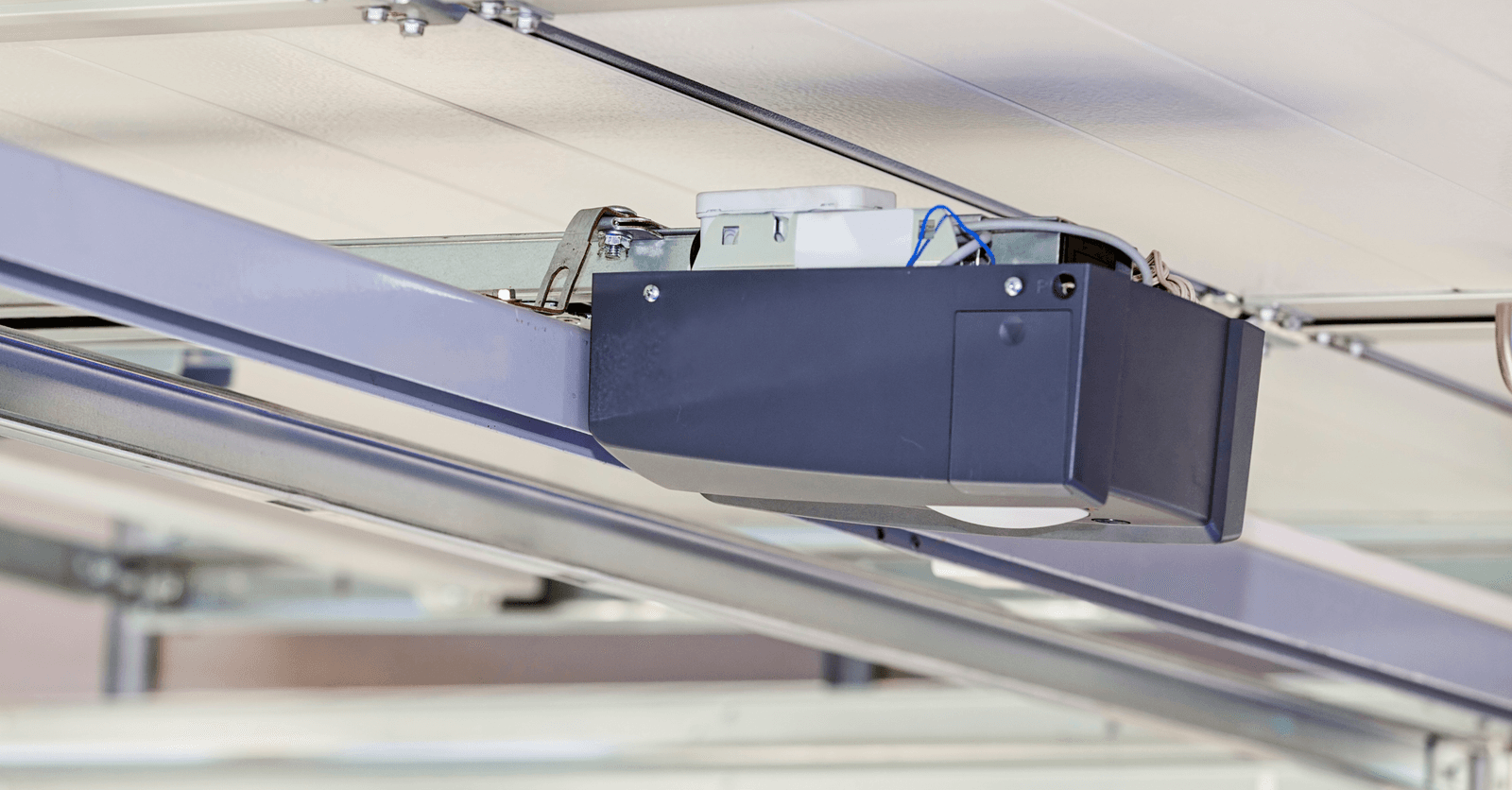 electric garage door opener