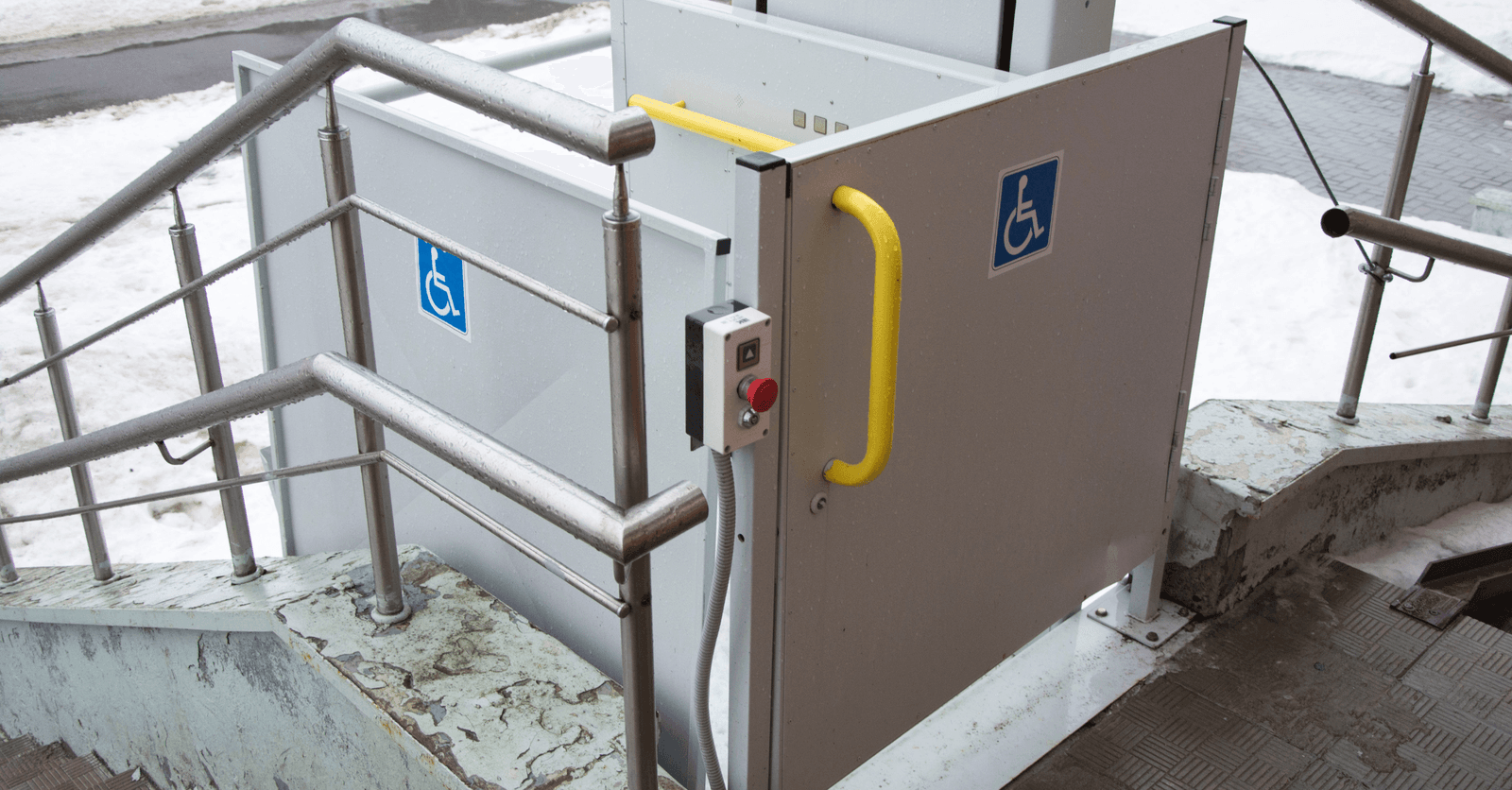 ascenseur résidentiel pour personne à mobilité réduite