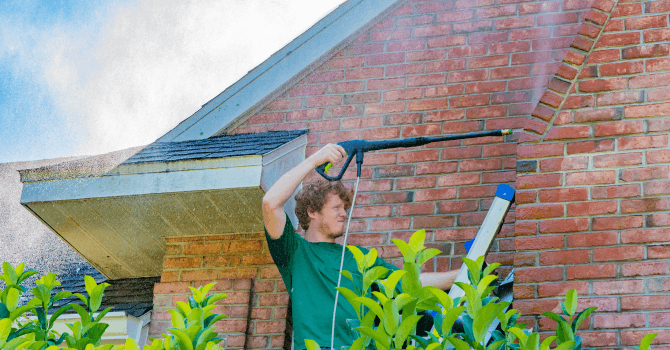 Cleaning Exterior Siding