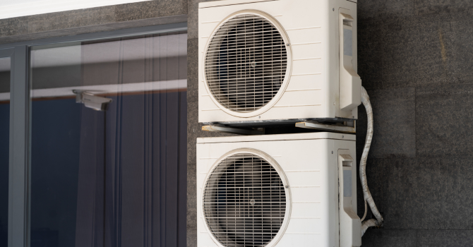 Central or wall-mounted heat pump BTU