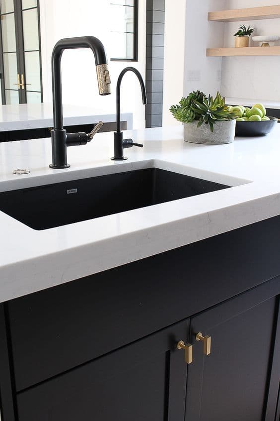 very large black sink_10 Examples of Black Kitchen Sinks