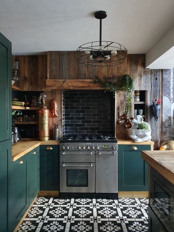 Cuisine vert et bois_green and wood kitchen
