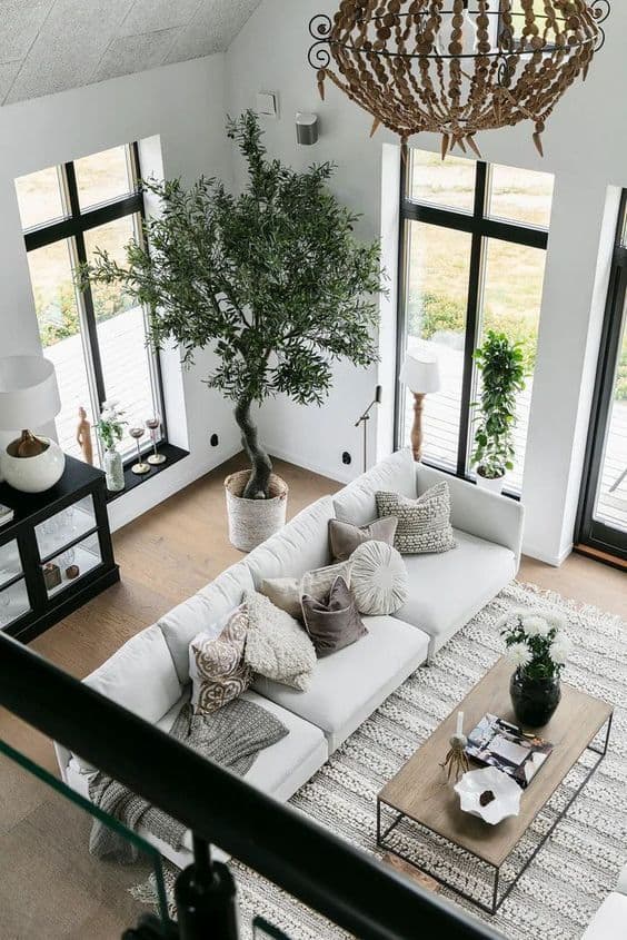 large living room windows_Renovation inspiration: 9 living room window ideas