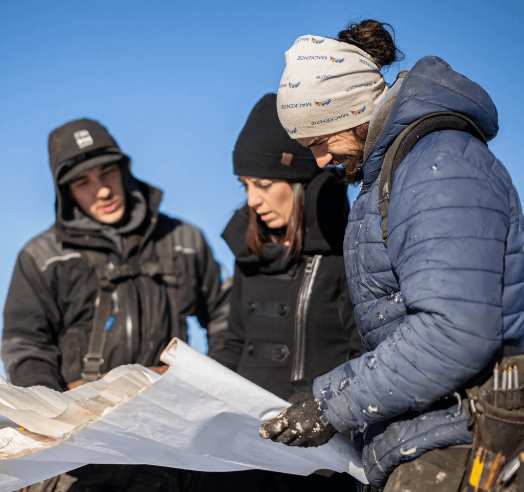 Working Outside In The Cold Working in Cold Temperatures - Laws and Proper Workwear | Reno Quotes