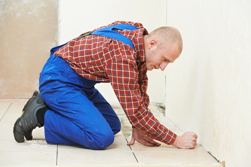 Entrepreneur spécialisé en plancher_Guide de rénovation de plancher : LA checklist des étapes à suivre